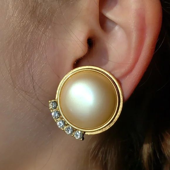 Authentic Vtg YSL Yves Saint Laurent Mabe' Pearl Rhinestone Cabochon Earrings